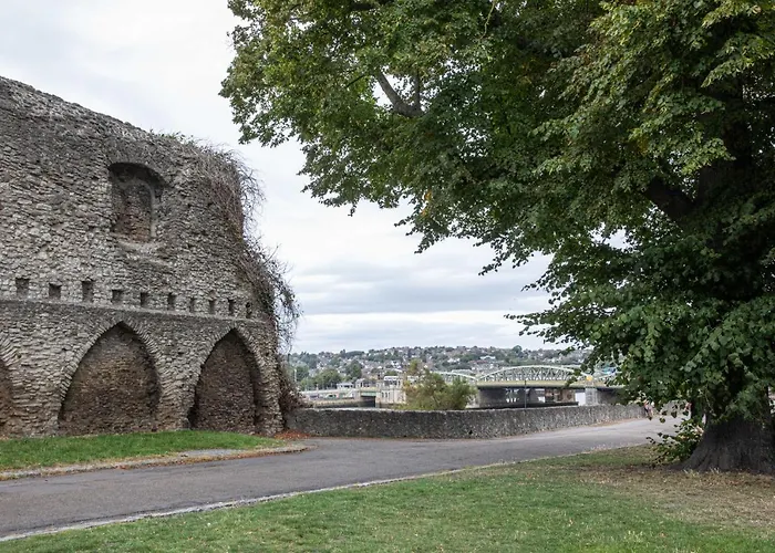 Castle Garden View
